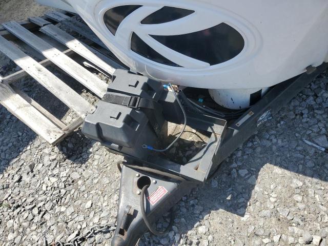 4YDT33128F1530576 - 2015 KEYSTONE SPRINTER 白色 照片 7