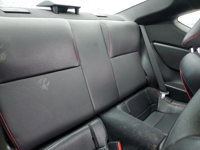 JF1ZNAA13D1719707 - 2013 TOYOTA SCION FR-S WHITE photo 10