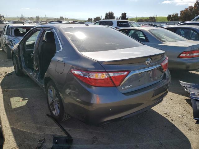 4T1BF1FK0GU226950 - 2016 TOYOTA CAMRY LE SILVER photo 2