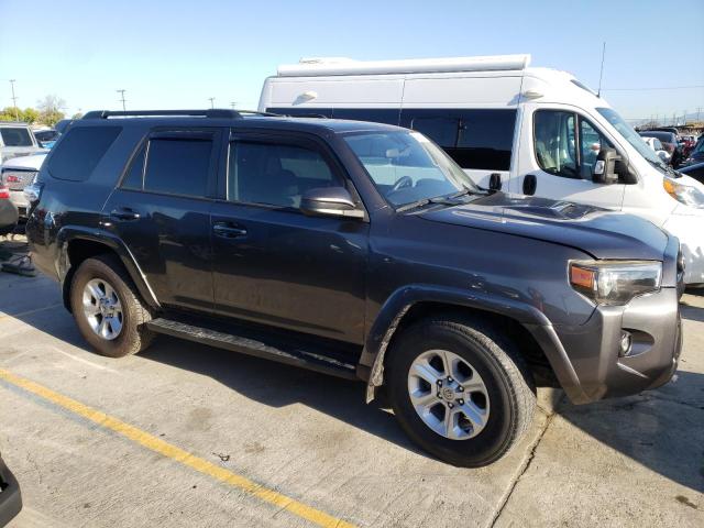 JTEBU5JR2K5661506 - 2019 TOYOTA 4RUNNER SR5 GRAY photo 4