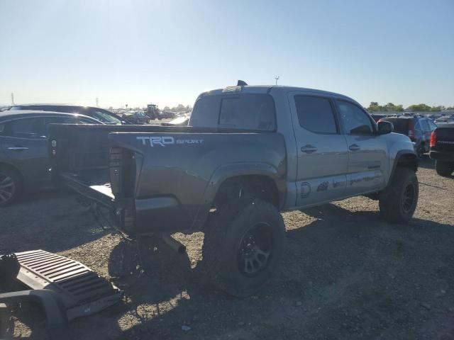 3TMCZ5AN4LM322748 - 2020 TOYOTA TACOMA DOUBLE CAB GRAY photo 3