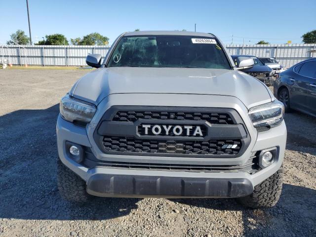 3TMCZ5AN4LM322748 - 2020 TOYOTA TACOMA DOUBLE CAB GRAY photo 5