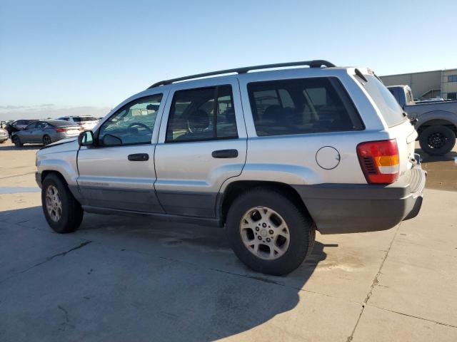 1J4GX48S73C558108 - 2003 JEEP GRND CHERO LAREDO SILVER photo 2