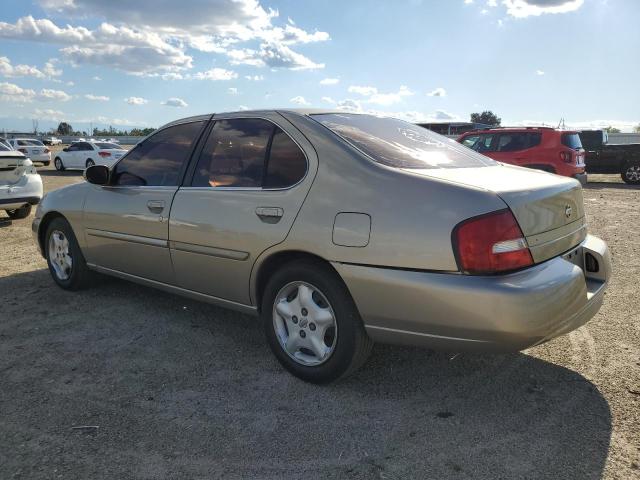 1N4DL01D7YC166526 - 2000 NISSAN ALTIMA XE TAN photo 2