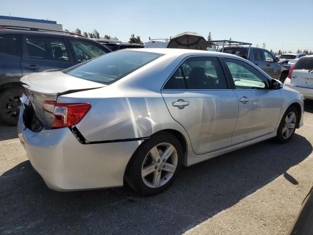 4T1BF1FK7DU296991 - 2013 TOYOTA CAMRY L SILVER photo 3