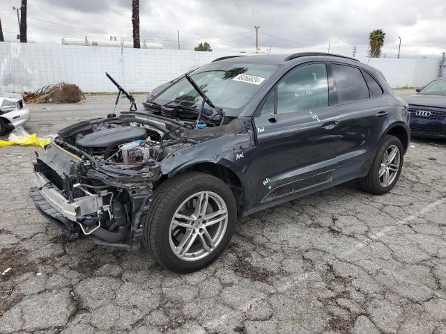 2018 PORSCHE MACAN, 