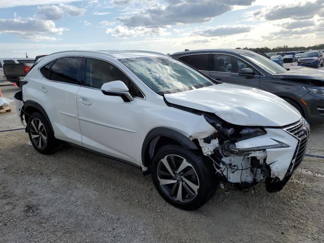 JTJYARBZ5J2087364 - 2018 LEXUS NX 300 BASE თეთრი ფოტო 4