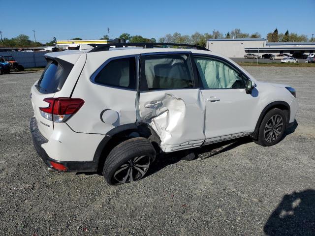 JF2SKASC0KH595857 - 2019 SUBARU FORESTER LIMITED WHITE photo 3