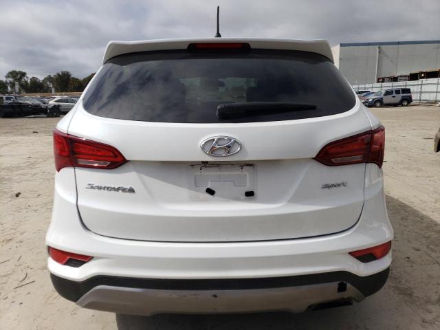 5NMZT3LB0JH069656 - 2018 HYUNDAI SANTA FE S WHITE photo 6