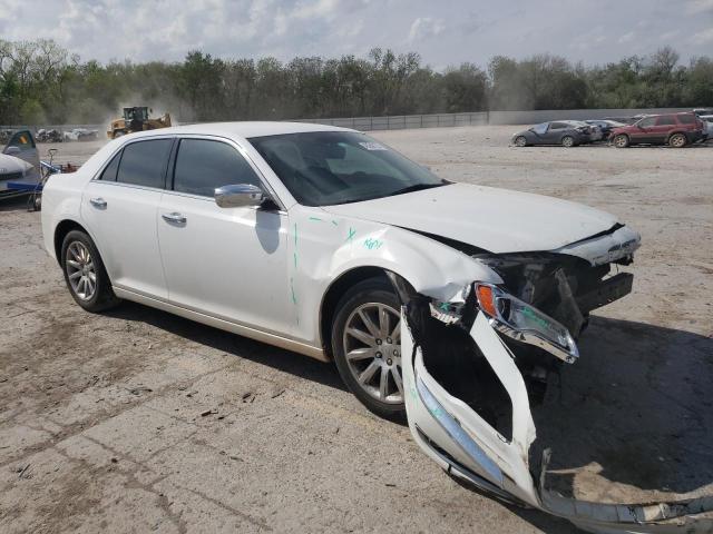 2C3CCACG9CH308033 - 2012 CHRYSLER 300 LIMITED WHITE photo 4