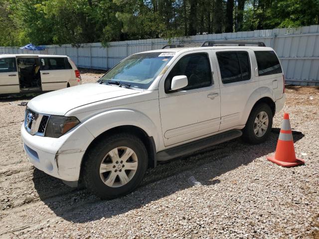 5N1AR18U05C722903 - 2005 NISSAN PATHFINDER LE 白色 照片 1