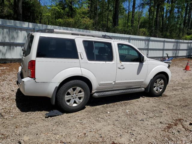 5N1AR18U05C722903 - 2005 NISSAN PATHFINDER LE 白色 照片 3