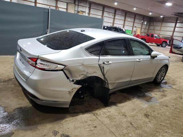 3FA6P0H73HR404225 - 2017 FORD FUSION SE SILVER photo 3