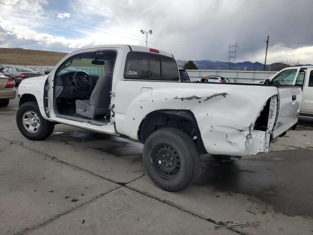 5TFTU4GN6CX025006 - 2012 TOYOTA TACOMA PRERUNNER ACCESS CAB WHITE photo 2