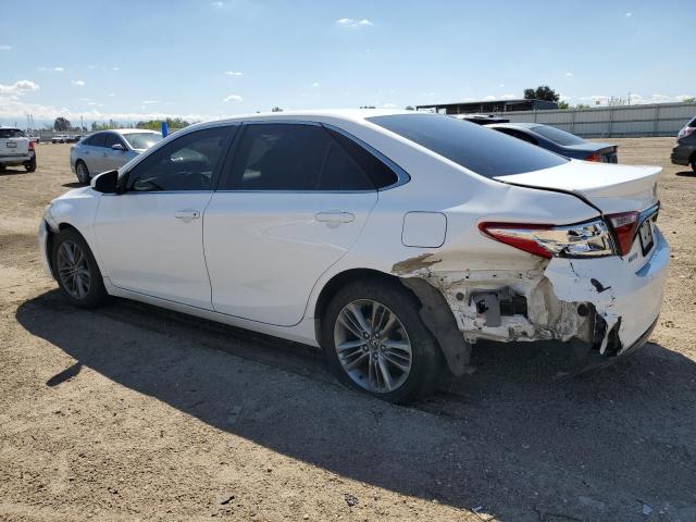 4T1BF1FKXGU182990 - 2016 TOYOTA CAMRY LE WHITE photo 2