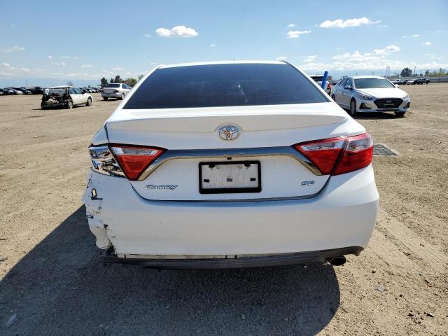 4T1BF1FKXGU182990 - 2016 TOYOTA CAMRY LE WHITE photo 6