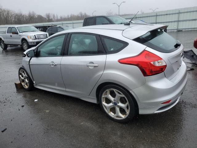 1FADP3L97DL239760 - 2013 FORD FOCUS ST SILVER photo 2