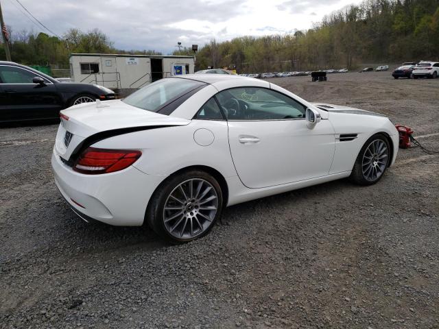 W1KPK3JAXLF169788 - 2020 MERCEDES-BENZ SLC 300 WHITE photo 3