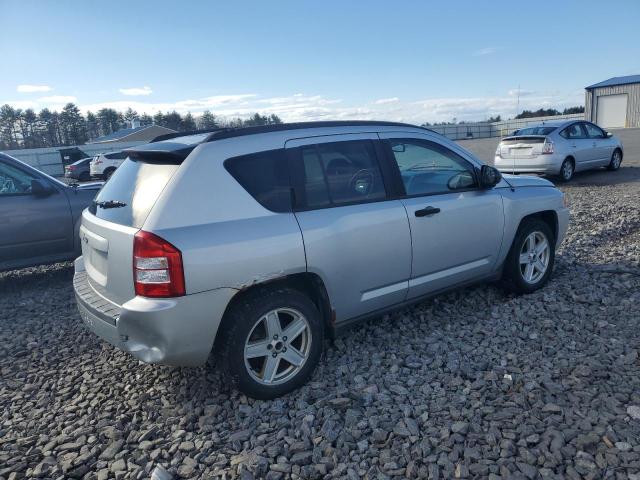 1J8FF47W97D596666 - 2007 JEEP COMPASS SILVER photo 3