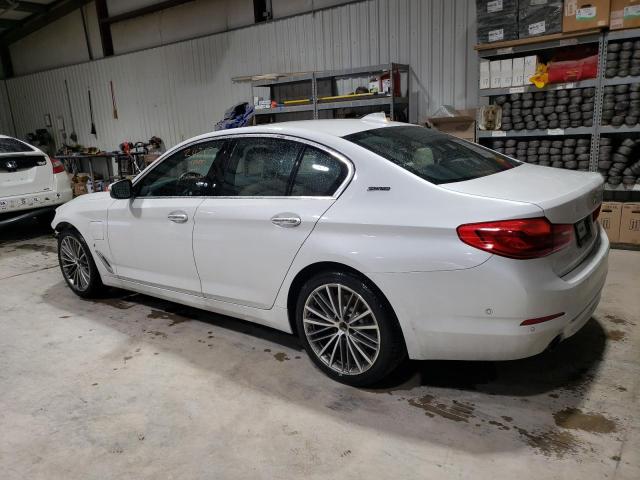 WBAJB1C56JB374630 - 2018 BMW 530XE WHITE photo 2