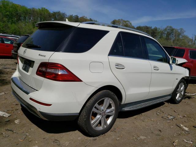 4JGDA5HB3CA028533 - 2012 MERCEDES-BENZ ML 350 4MATIC WHITE photo 3
