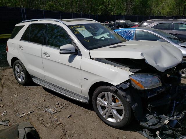 4JGDA5HB3CA028533 - 2012 MERCEDES-BENZ ML 350 4MATIC WHITE photo 4