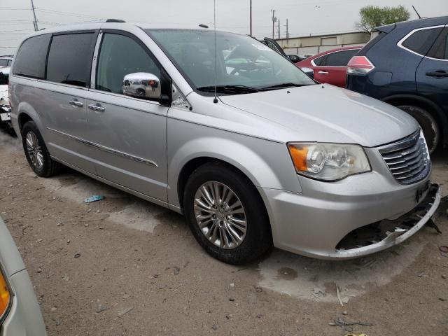 2A4RR6DG2BR656310 - 2011 CHRYSLER TOWN & COU LIMITED SILVER photo 4