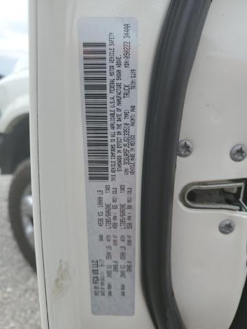 3C6UR5FJ5JG133510 - 2018 RAM 2500 LARAMIE WHITE photo 12