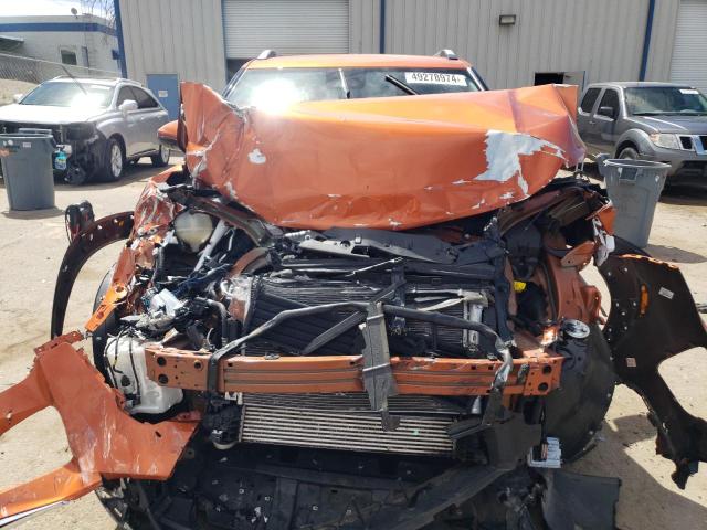 KL79MRSL5NB127567 - 2022 CHEVROLET TRAILBLAZE LT ORANGE photo 5