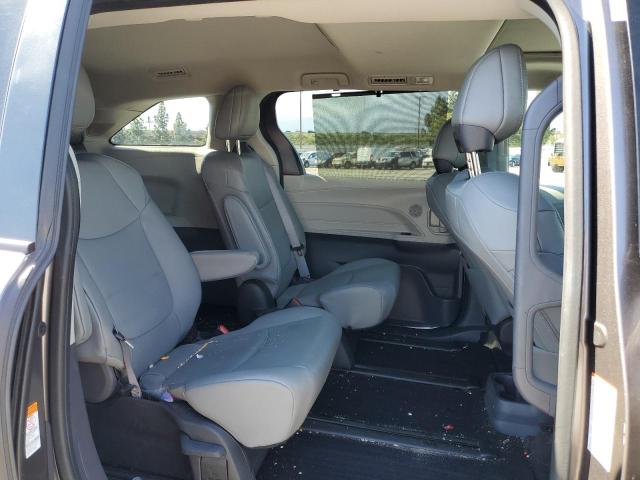 5TDJRKEC0NS114528 - 2022 TOYOTA SIENNA XLE GRAY photo 11