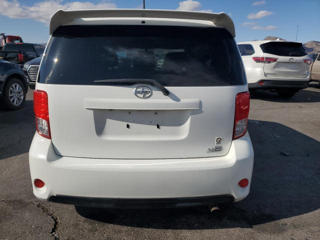 JTLZE4FEXFJ069918 - 2015 TOYOTA SCION XB 白色 照片 6