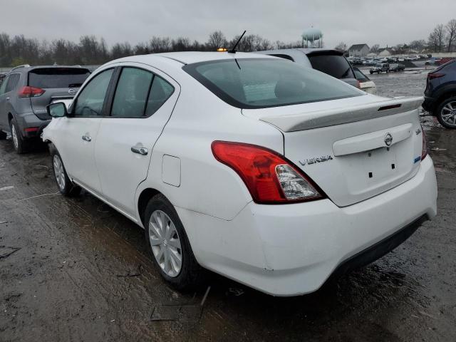 3N1CN7AP1GL892150 - 2016 NISSAN VERSA S WHITE photo 2