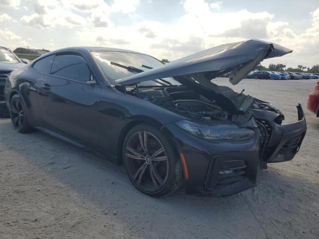 WBA53AP0XRCN85140 - 2024 BMW ACTIVEHYBR BLACK photo 4