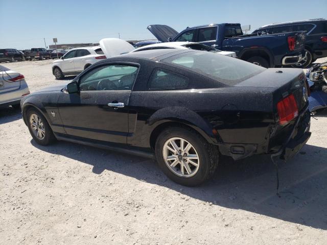 1ZVHT80N695144380 - 2009 FORD MUSTANG BLACK photo 2