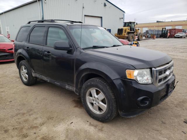 1FMCU9DG3BKB61586 - 2011 FORD ESCAPE XLT CHARCOAL photo 4