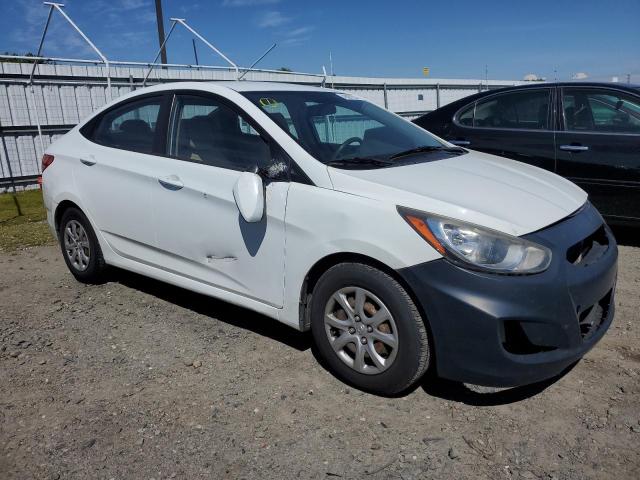 KMHCT4AE4EU745190 - 2014 HYUNDAI ACCENT GLS WHITE photo 4