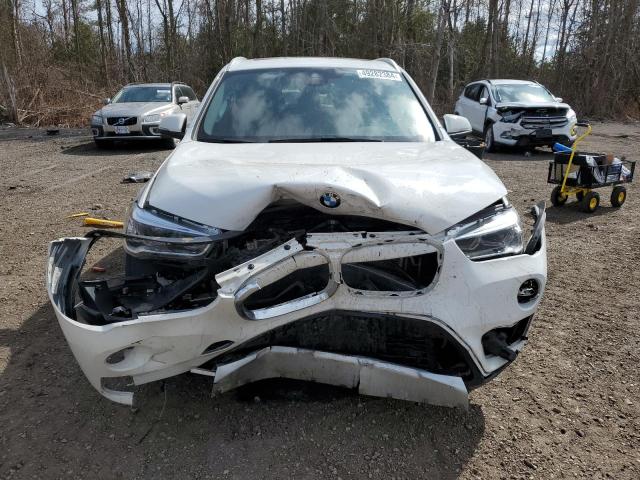 WBXHT3C32H5F86044 - 2017 BMW X1 XDRIVE28I WHITE photo 5