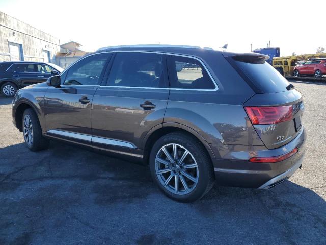 WA1VAAF7XHD054613 - 2017 AUDI Q7 PRESTIGE BROWN photo 2