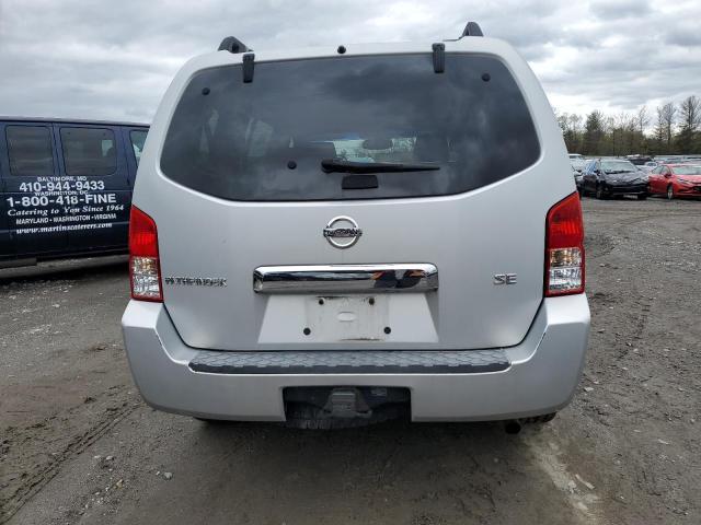 5N1AR18W75C710359 - 2005 NISSAN PATHFINDER LE 银色 照片 6