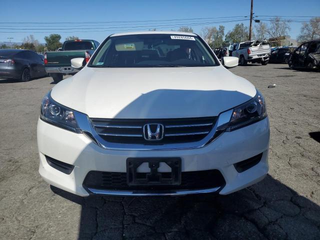 1HGCR2F31EA055690 - 2014 HONDA ACCORD LX WHITE photo 5