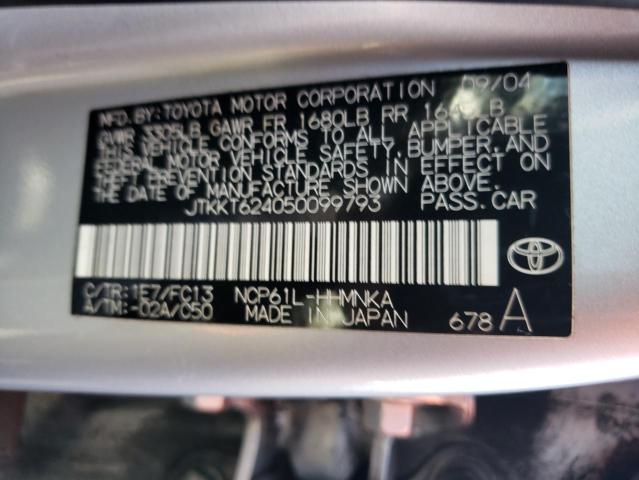 JTKKT624050099793 - 2005 TOYOTA SCION XA SILVER photo 12