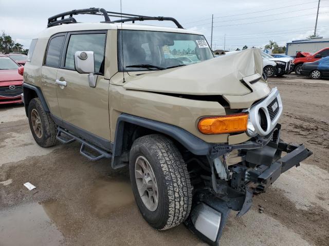 JTEBU4BF8BK112473 - 2011 TOYOTA FJ CRUISER TAN photo 4