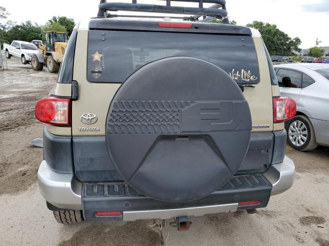 JTEBU4BF8BK112473 - 2011 TOYOTA FJ CRUISER TAN photo 6