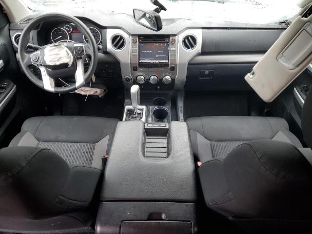 5TFUW5F16HX584663 - 2017 TOYOTA TUNDRA DOUBLE CAB SR/SR5 ORANGE photo 8