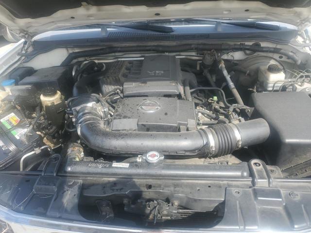 5N1AR18U15C713109 - 2005 NISSAN PATHFINDER LE WHITE photo 12