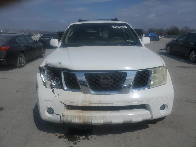 5N1AR18U15C713109 - 2005 NISSAN PATHFINDER LE WHITE photo 5