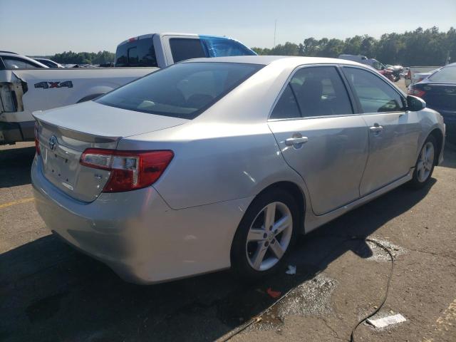 4T1BF1FK3DU227604 - 2013 TOYOTA CAMRY L SILVER photo 3