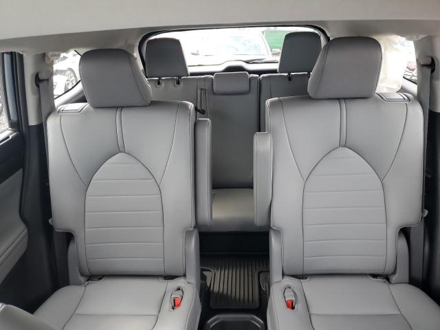 5TDGZRBH2MS153249 - 2021 TOYOTA HIGHLANDER XLE SILVER photo 10