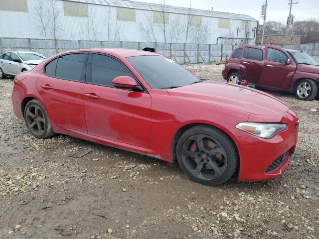 ZARFAEDNXH7533735 - 2017 ALFA ROMEO GIULIA Q4 红色 照片 4