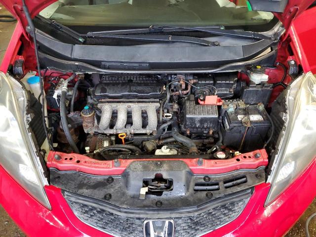 JHMGE8H32BS008846 - 2011 HONDA FIT RED photo 11